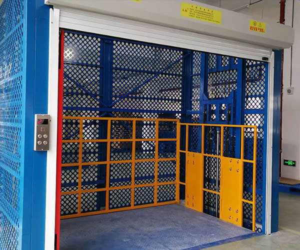 货梯尺寸一般是多少 载货电梯安全使用管理规定